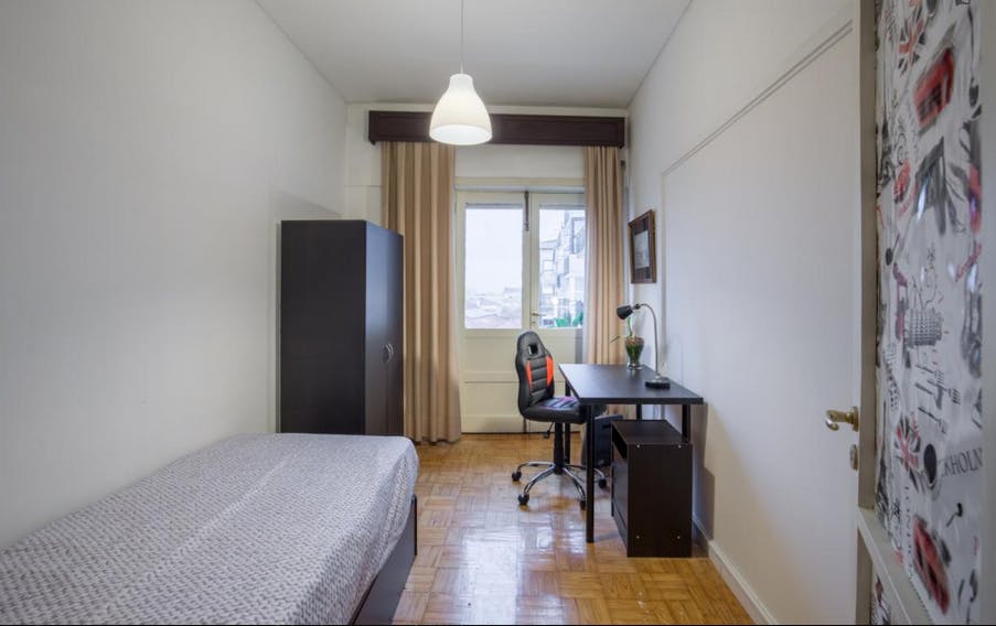 Single room Porto, 1 bed, 15m² — photo 8