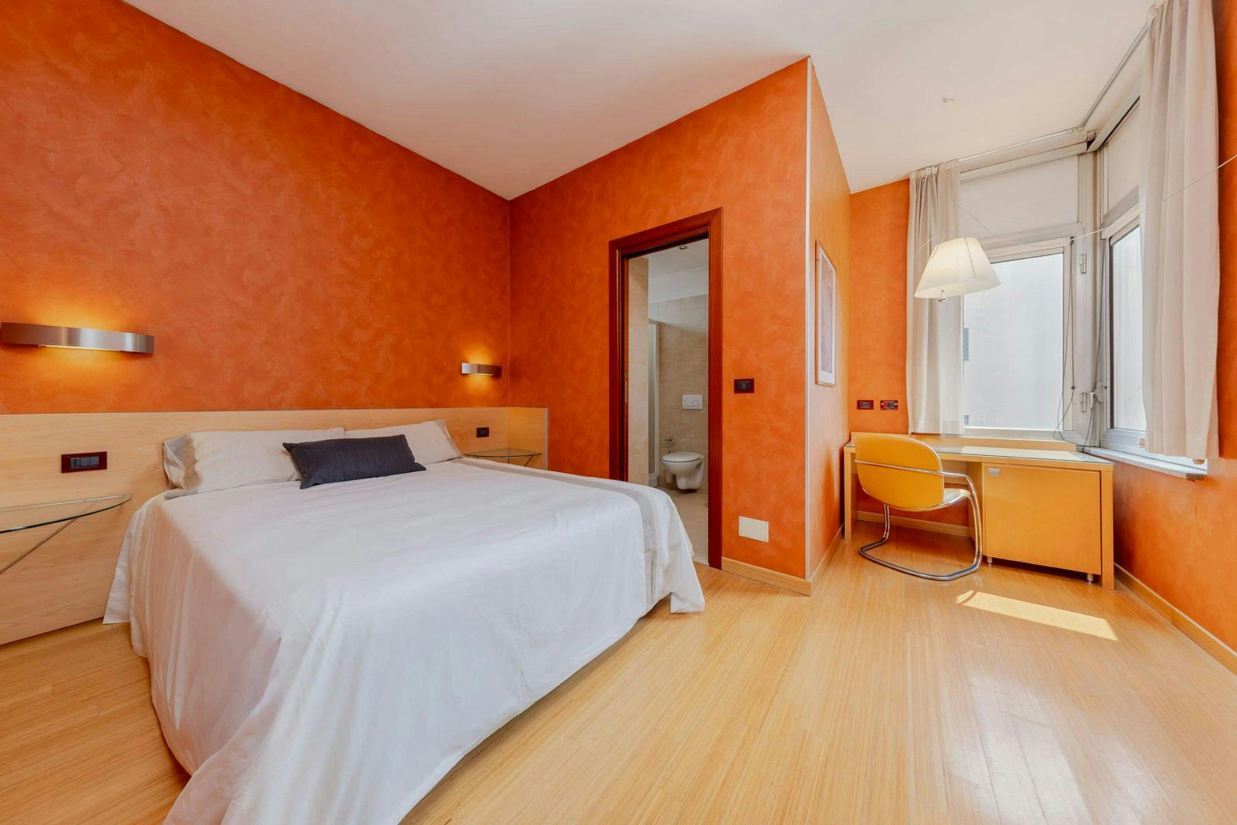 Private room in Lungo Dora Napoli, Turin (1641192) room image 2
