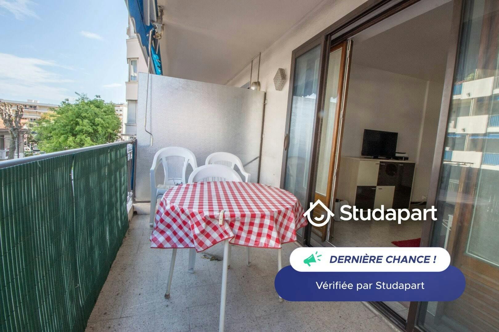 Apartment for rent on Boulevard du Président Wilson, Antibes - Prikaz 5
