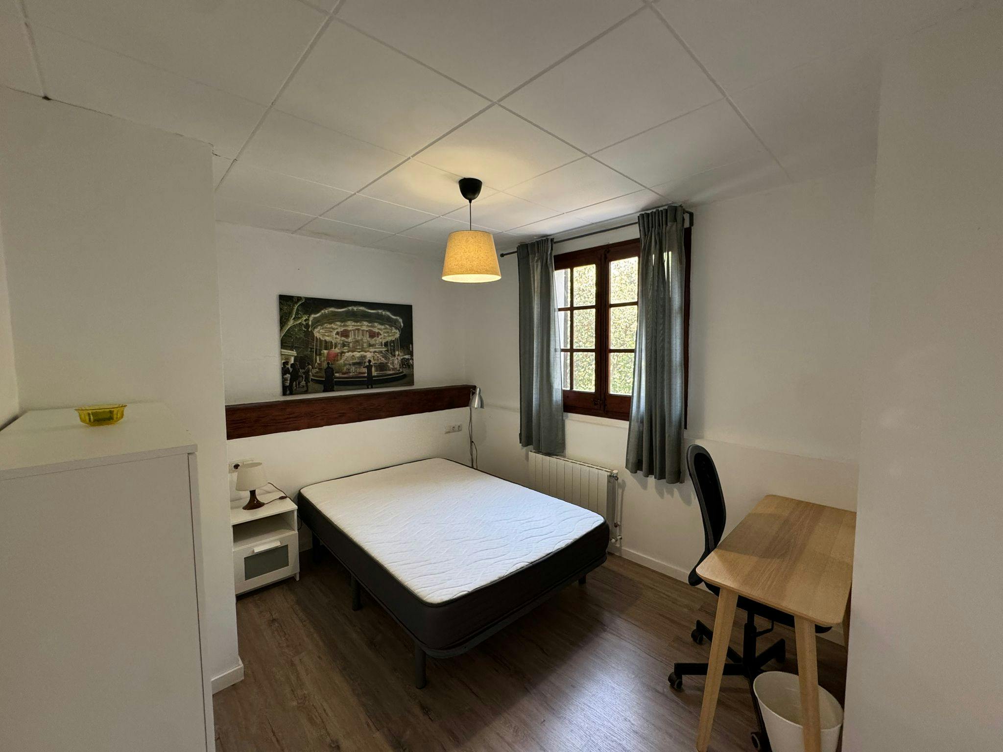 Single room Cerdanyola Del Vallès, 1 bed, 13m² — photo 4