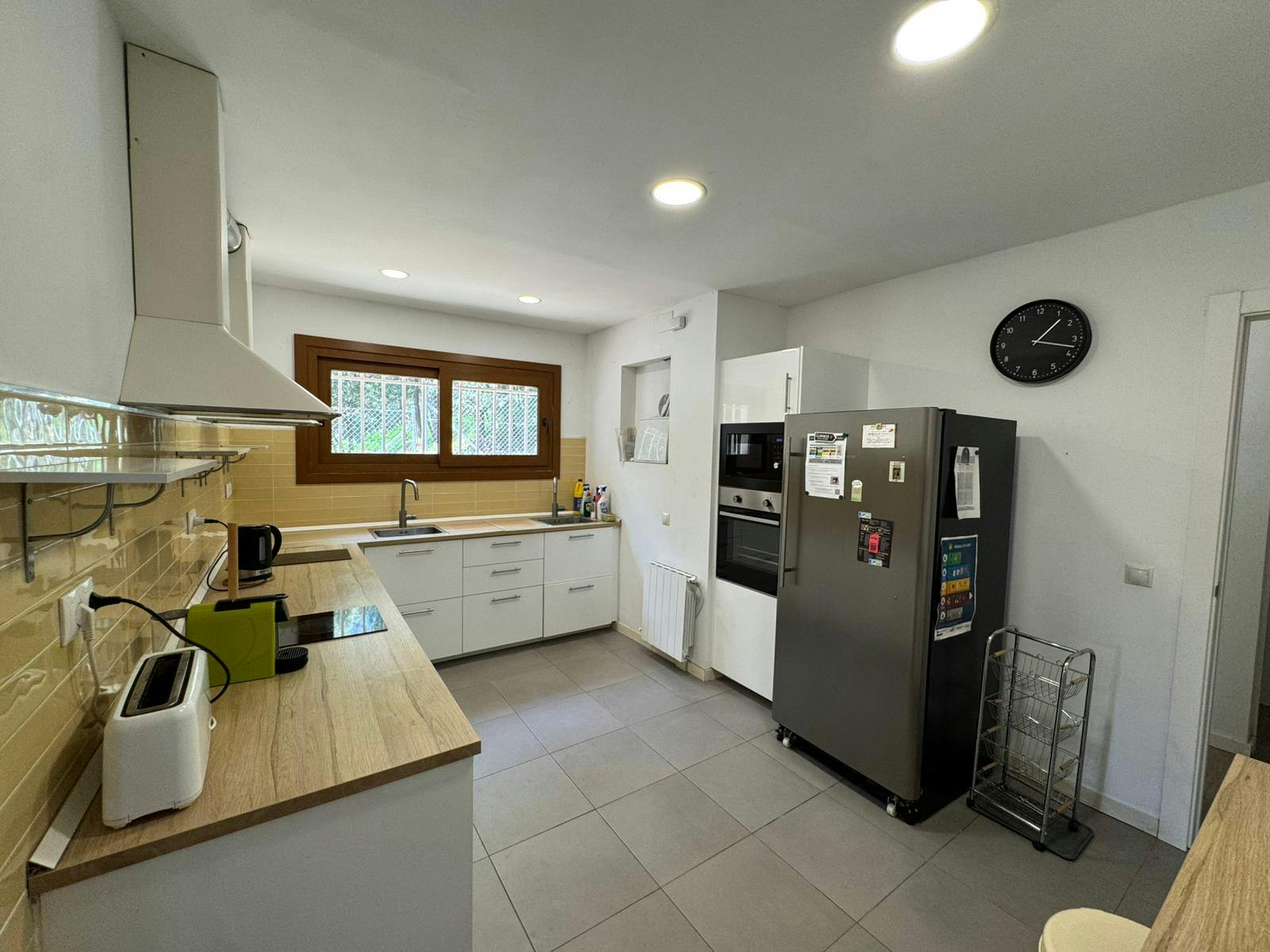 Single room Cerdanyola Del Vallès, 1 bed, 11m² — photo 1