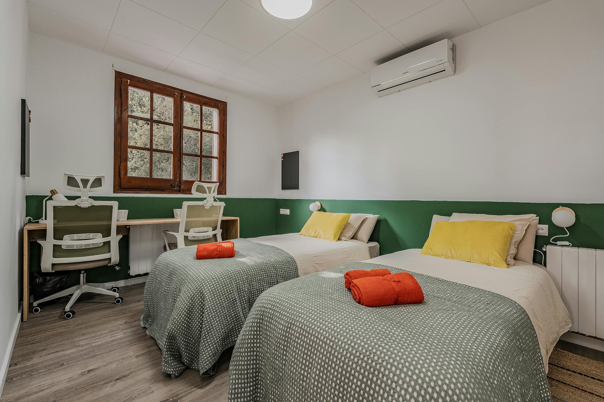 Avinguda de Bertomeu, Cerdanyola del Vallès preview