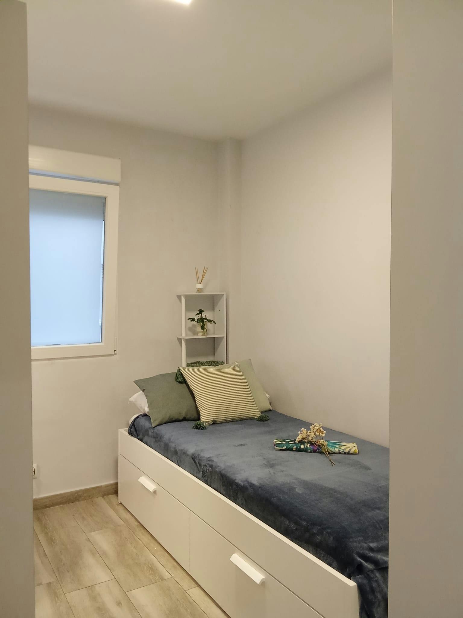 Plaza Villafranca de los Barros, Madrid Madrid