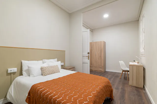 Private room in Carrer de Bailèn, Barcelona (1641348) room image 1