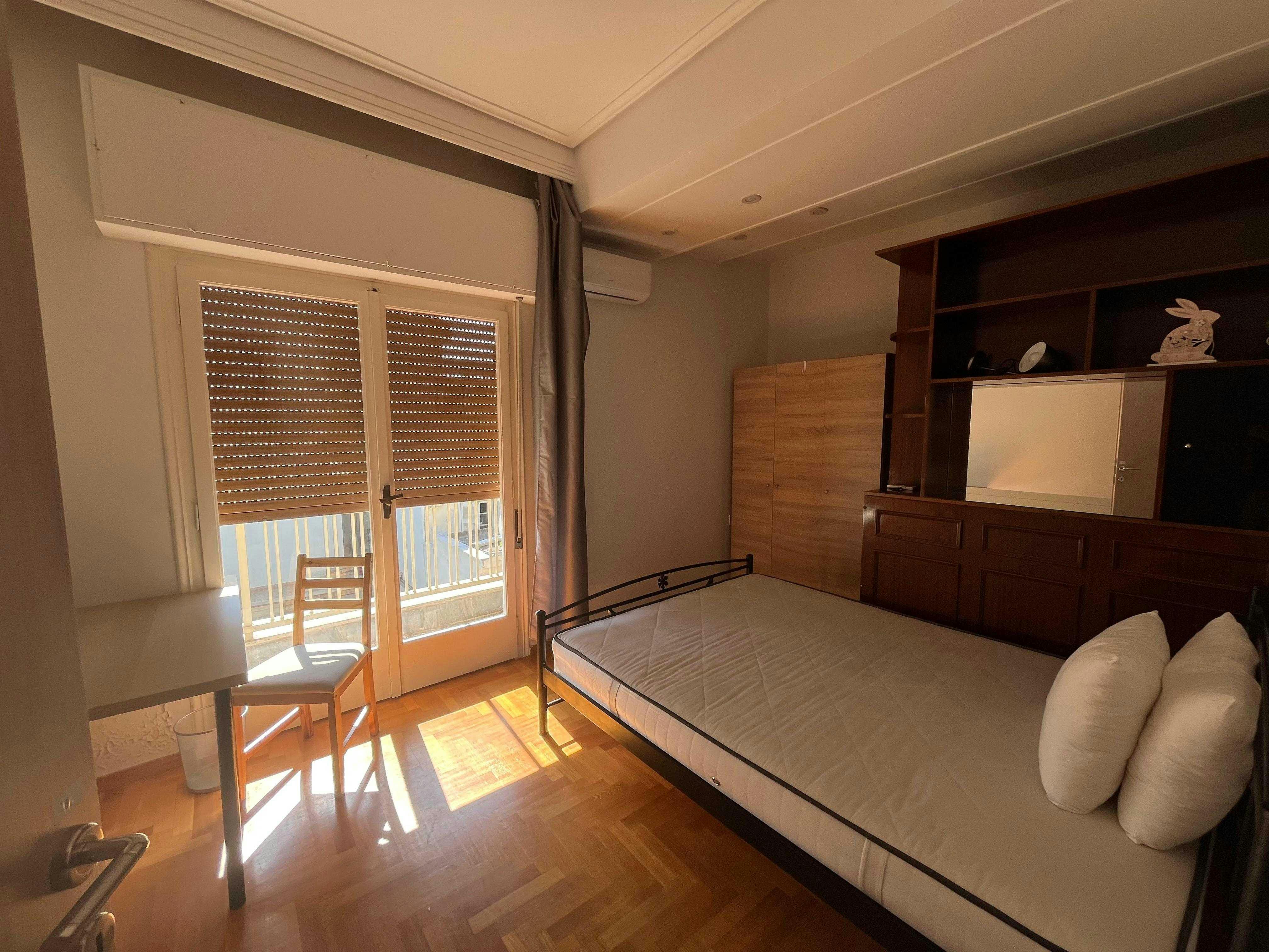 Single room Néa Ionía, 1 bed, 15m² — photo 10