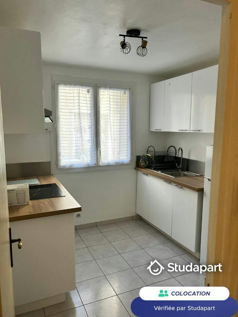 Private room for rent on Rue Edouard Deiss, Marseille - Vue 4