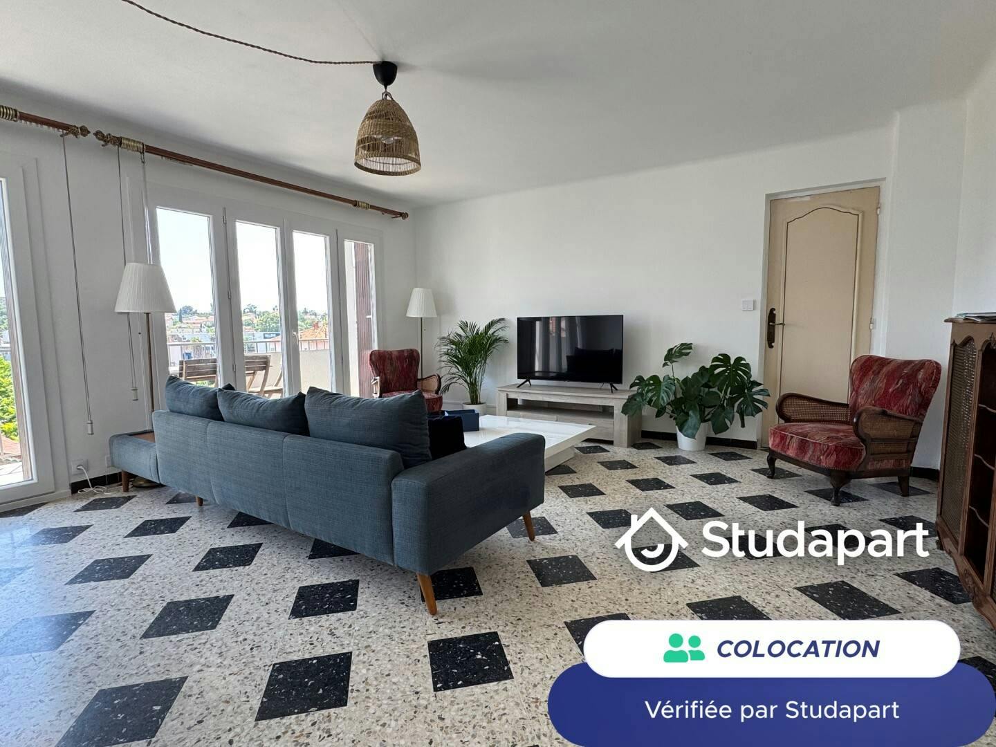 Chambre privée à louer pour 520 €/mois à Toulon, Avenue d'Orient