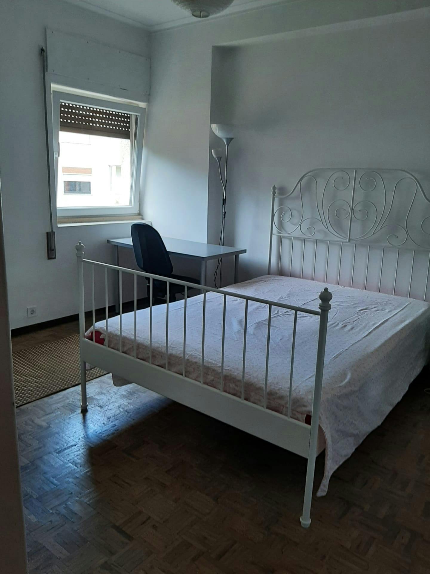 Privé kamer te huur voor € 380 per maand in Coimbra, Rua Carolina Michaellis