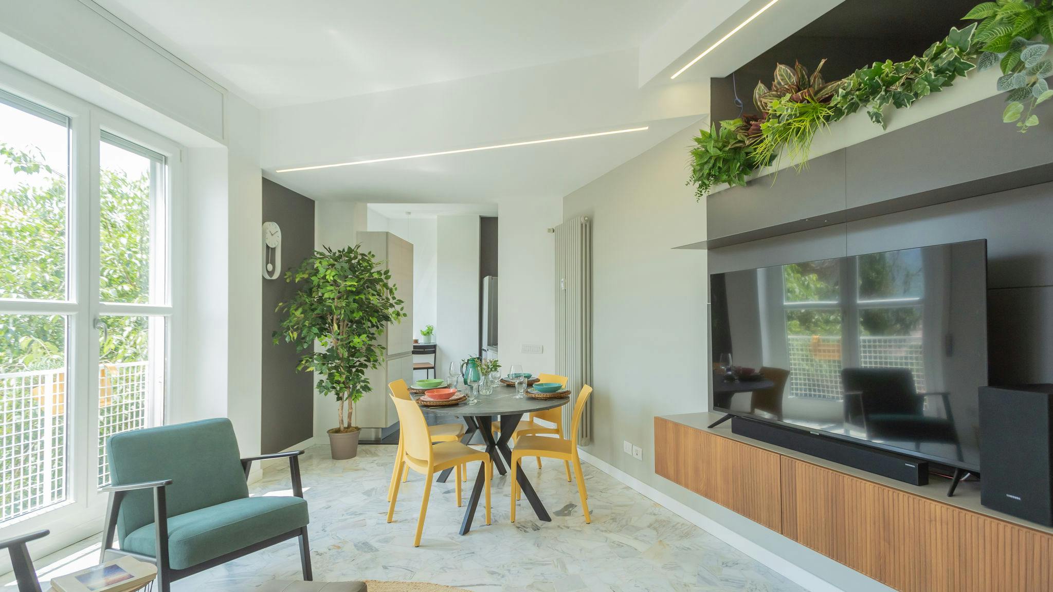 Apartamento para alugar por € 1 por mês em Como, Via Tommaso Grossi