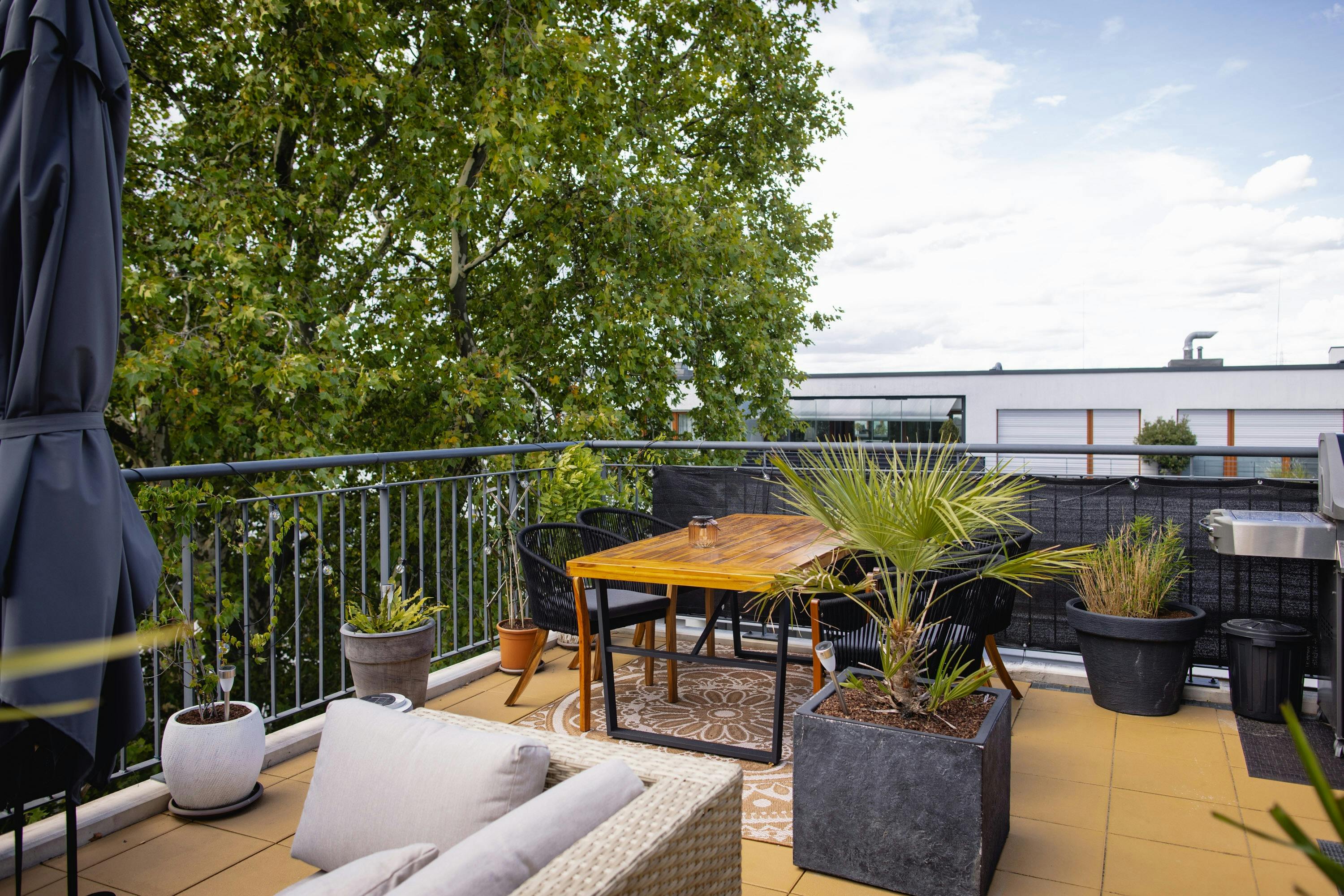 Квартира за оренду для 2 699 EUR на місяць у Mülheim, Am Rathaus