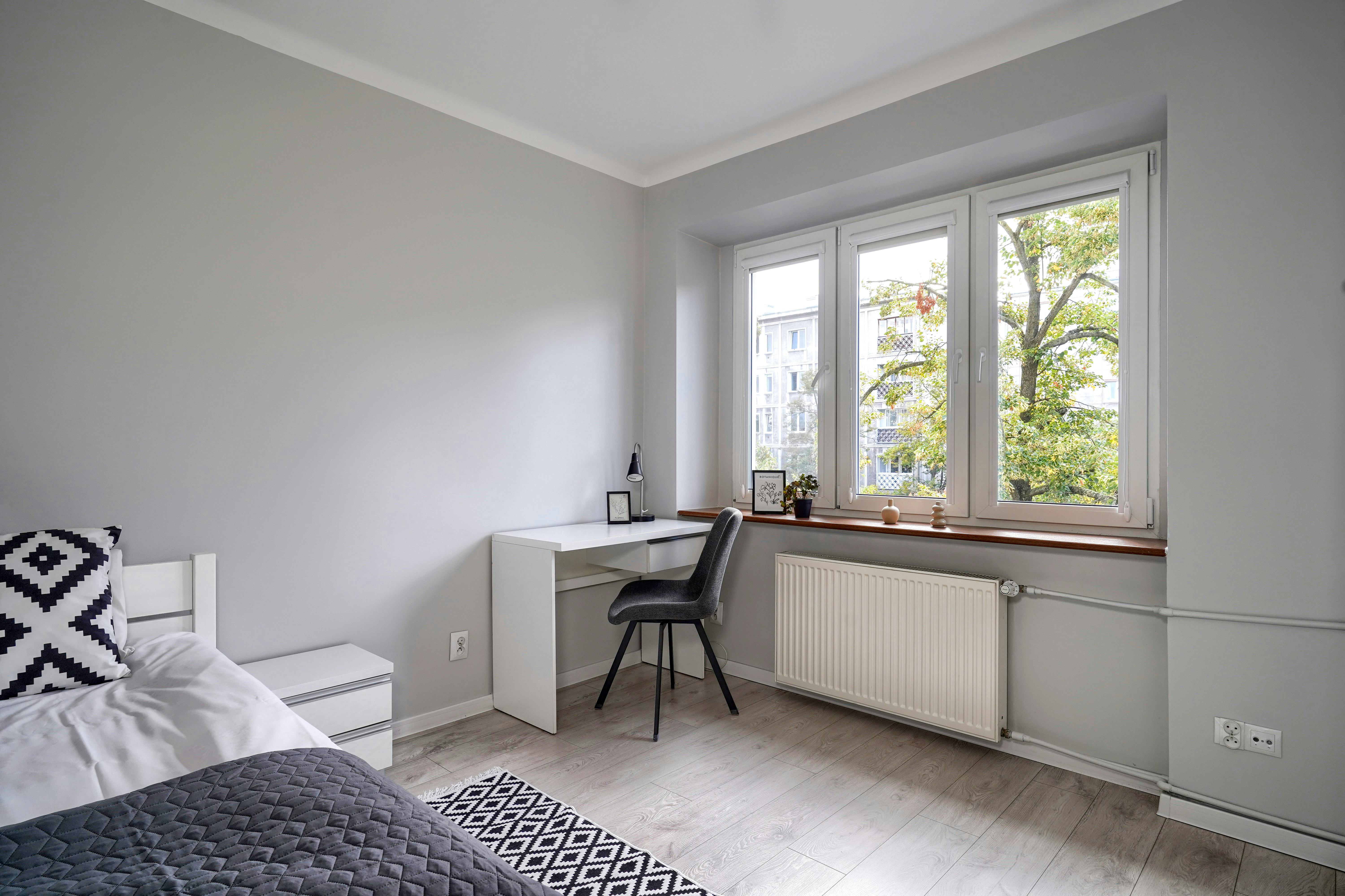 Aleja Niepodległości, Warsaw preview