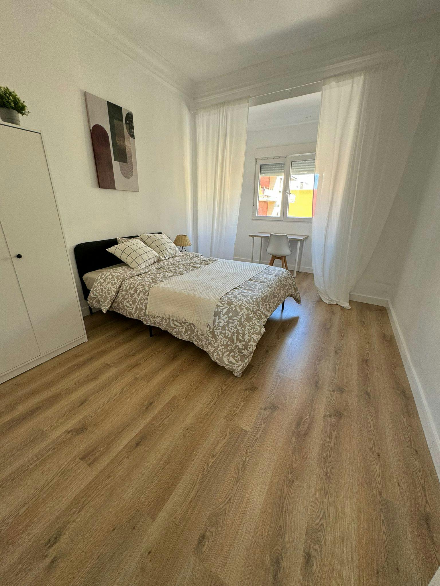 Single room Aldaia, 1 bed, 10m² — photo 10