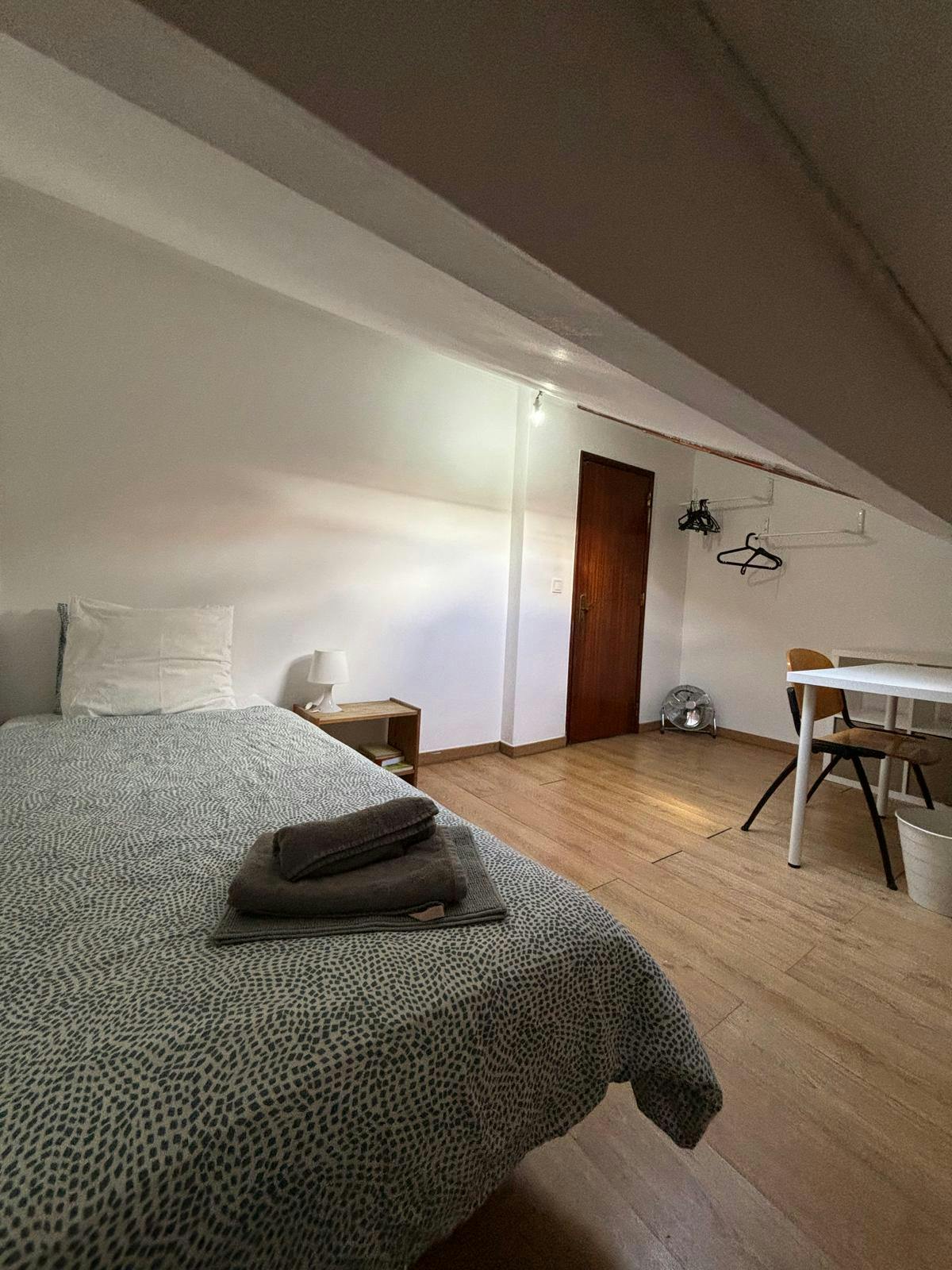 Rua Particular à Rua do Cruzeiro, Lisbon preview