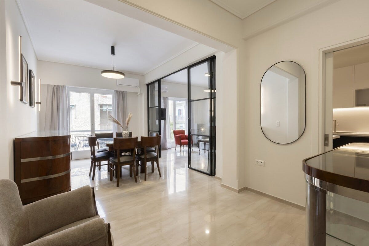 Antifilou, Athina preview