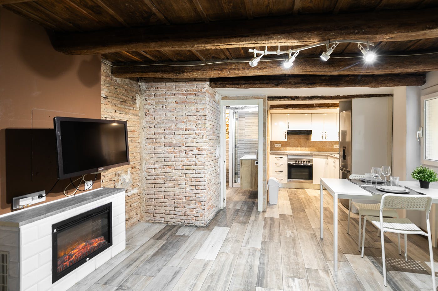 Carrer dels Orgues, Barcelona preview