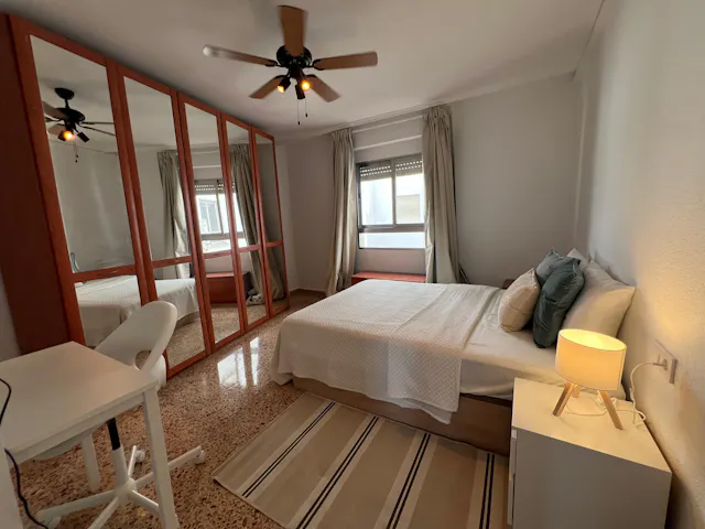 Private room in Carrer del Mestre Valls, Valencia (1642186) room image 1