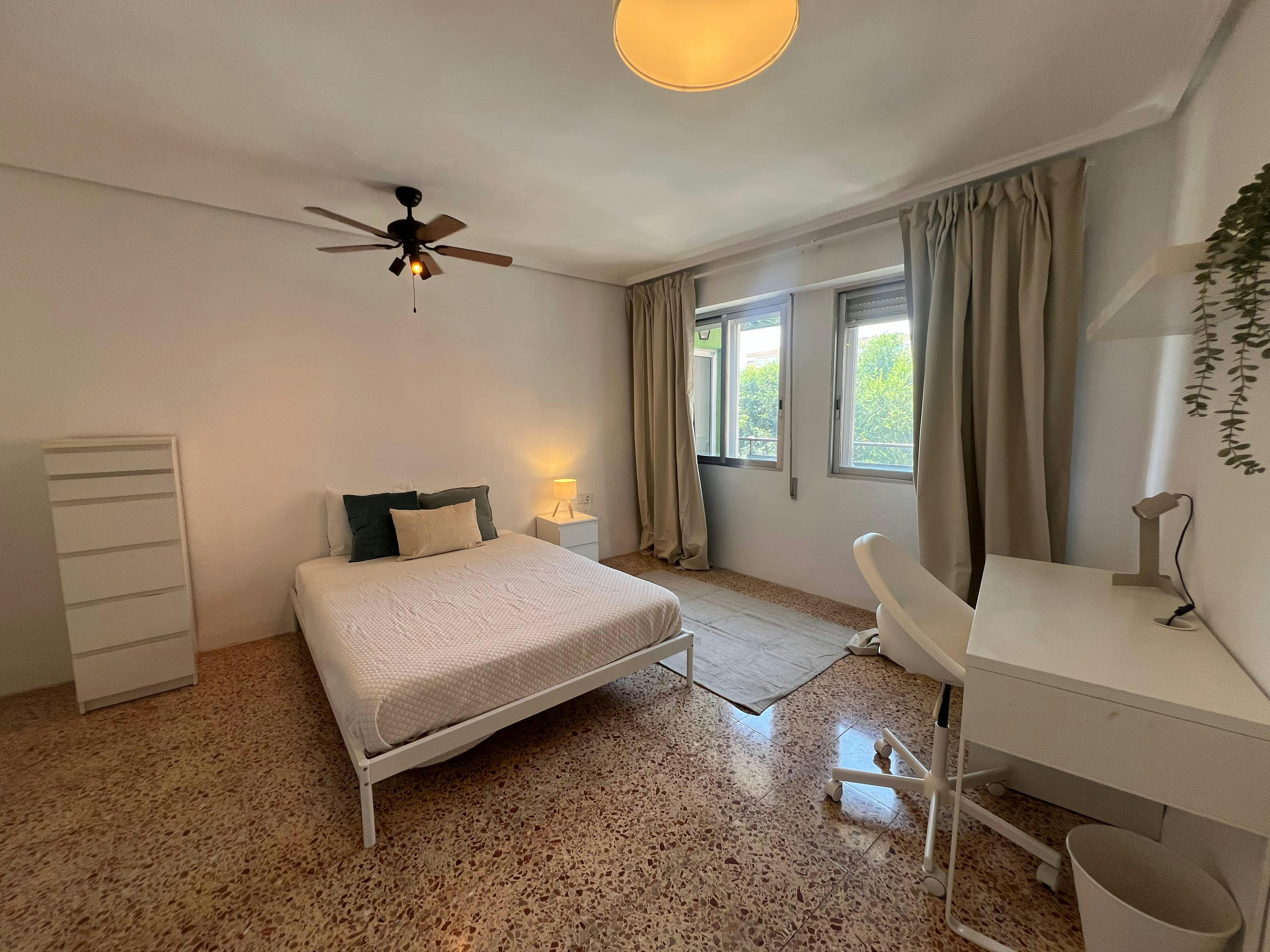 Carrer del Mestre Valls, Valencia Valencia