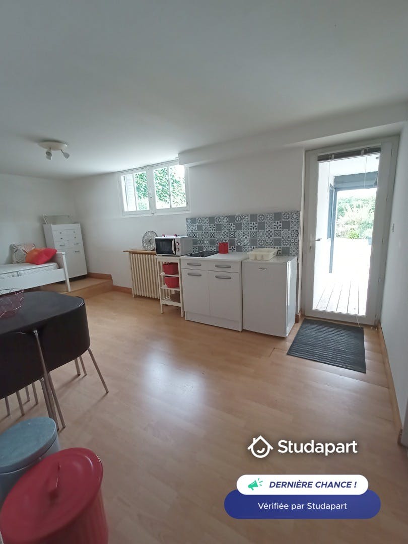 Apartment for rent for €51 per month in Toulouse, Rue des Cyclamens