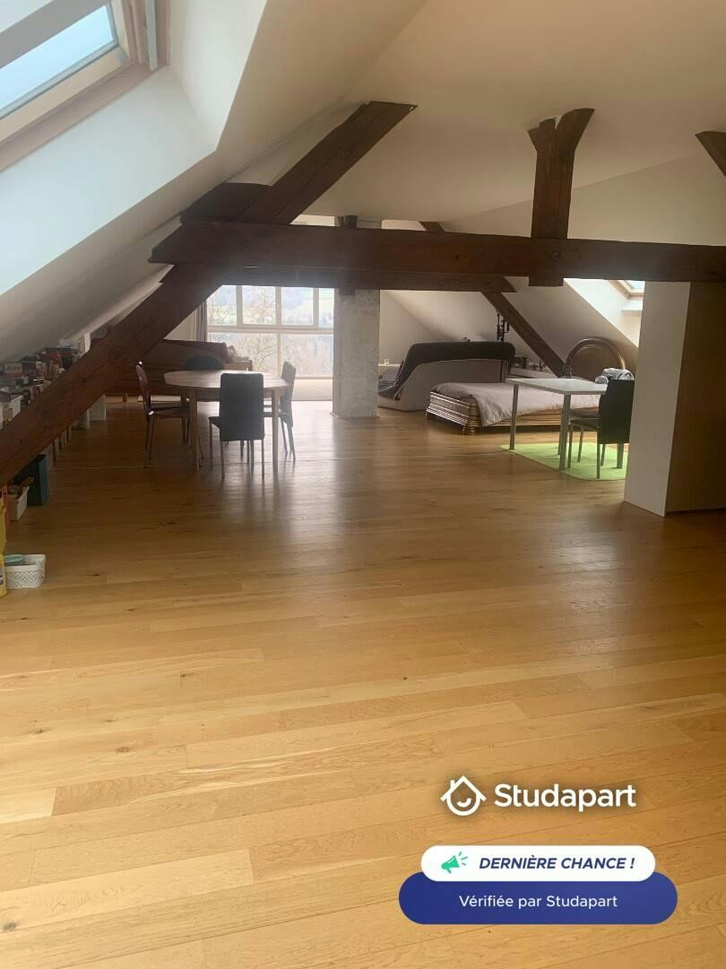 Pièce à Viuz-en-Sallaz
