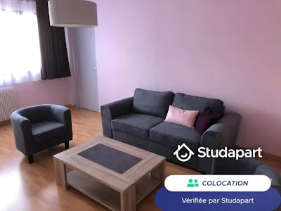 Private room for rent on Rue Georges Clemenceau, Loos