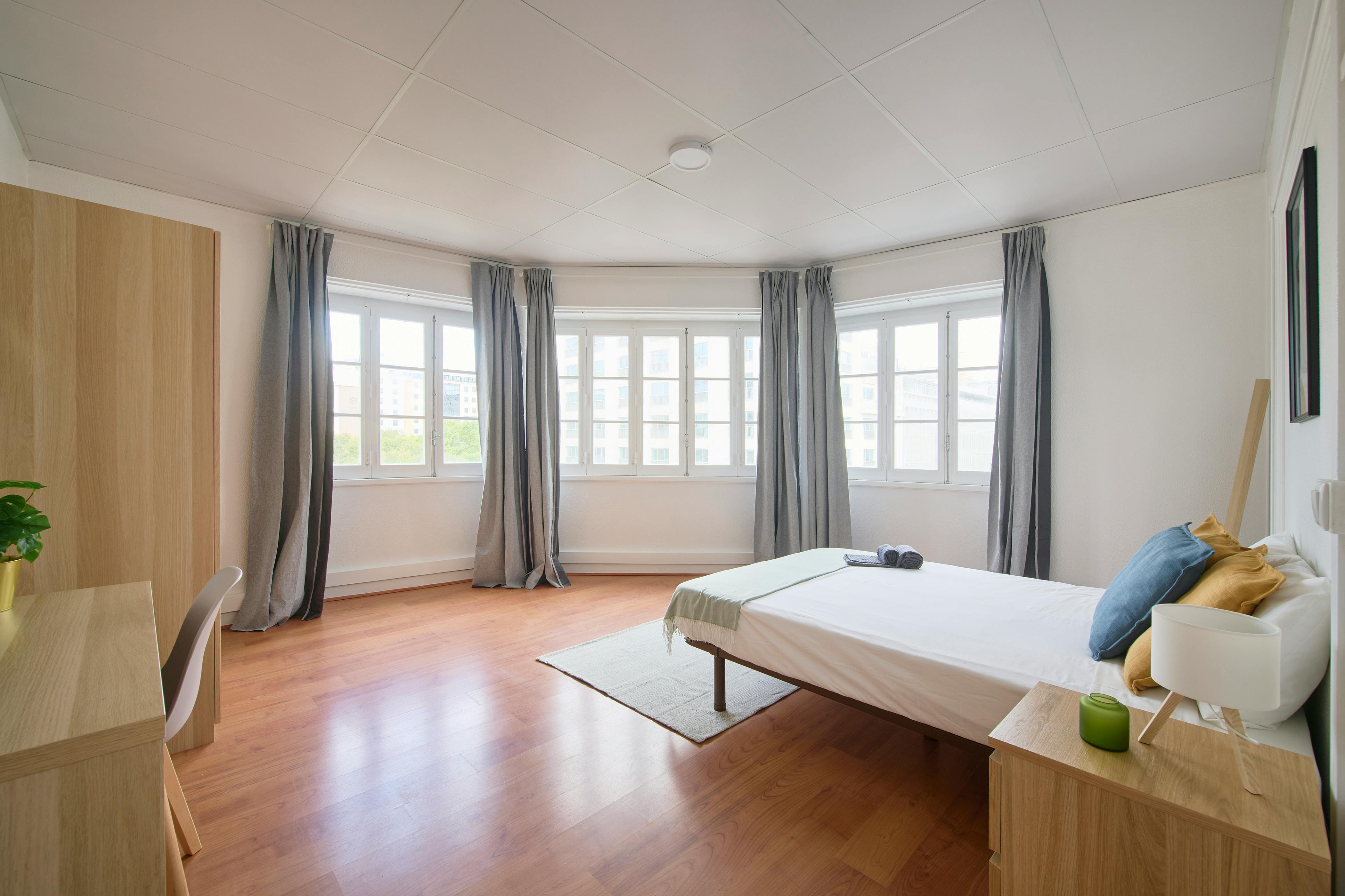 Rua Alexandre Herculano, Lisbon preview