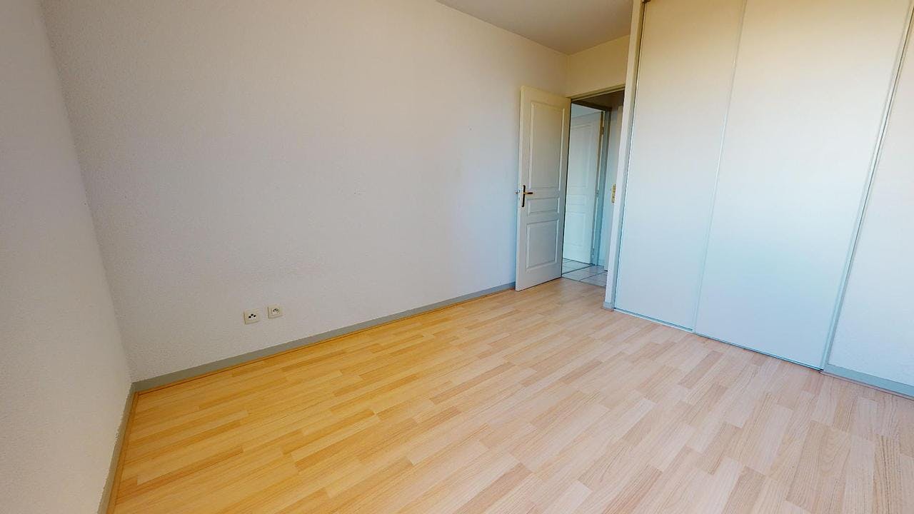 Apartment for rent on Avenue de la République, Clermont-Ferrand – pohled 4