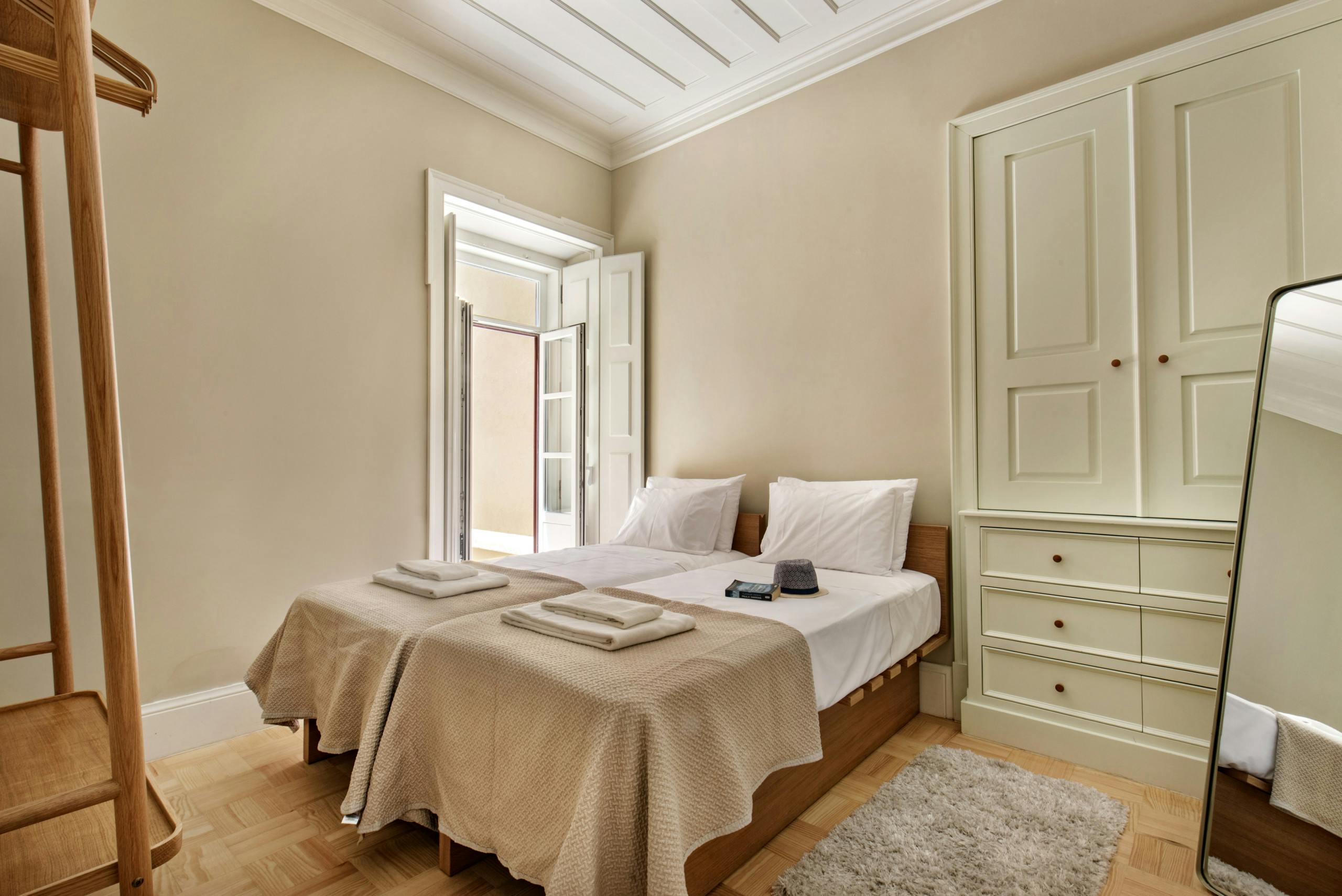 Appartement à louer pour 9 999 €/mois à Vila Real de Santo António, Avenida da República