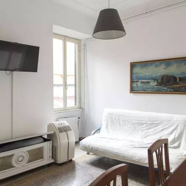 Apartamento para alugar por € 1.650 por mês em Rome, Circonvallazione Appia