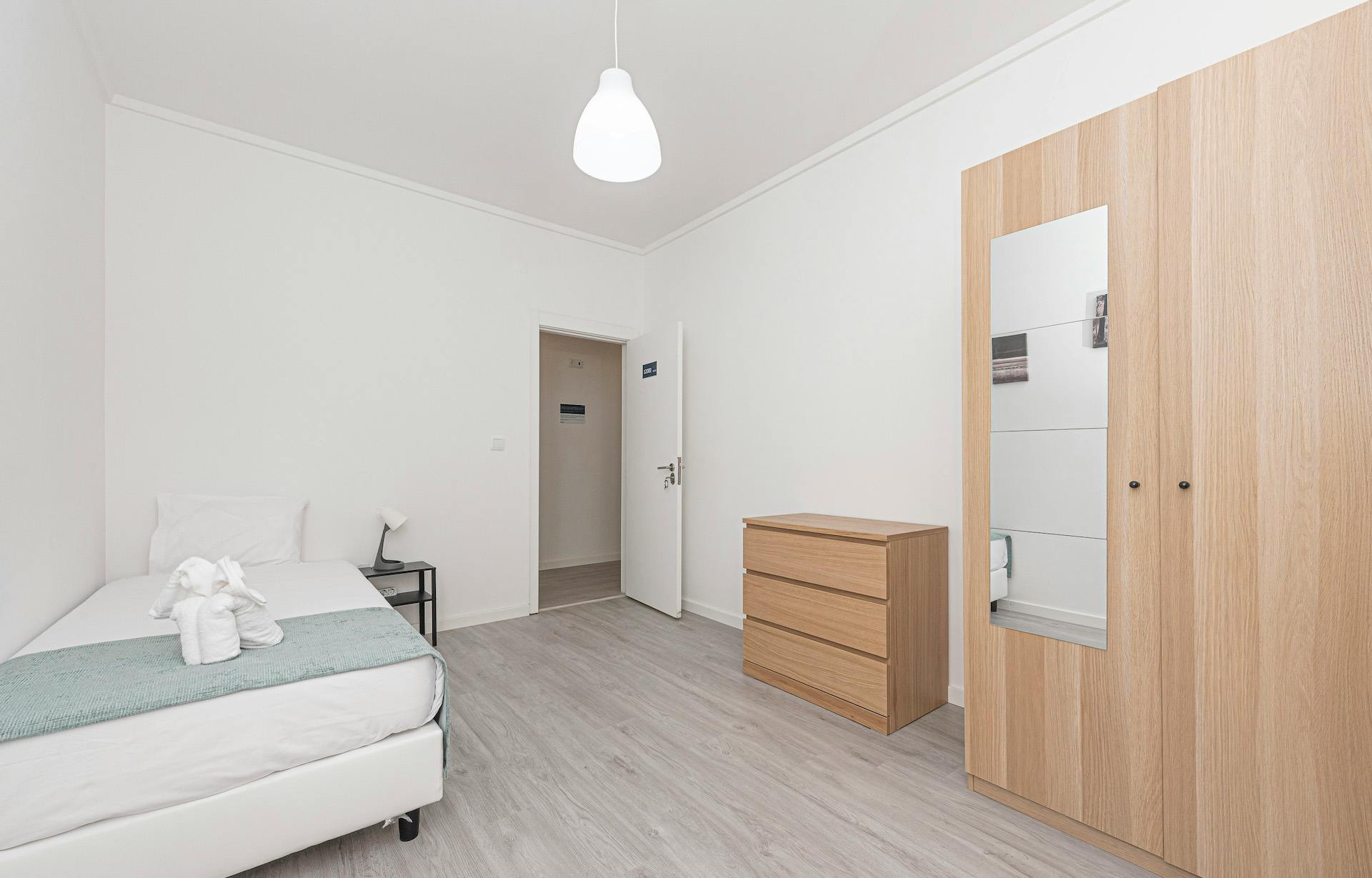 Single room Lisbon, 1 bed, 10m² — photo 6