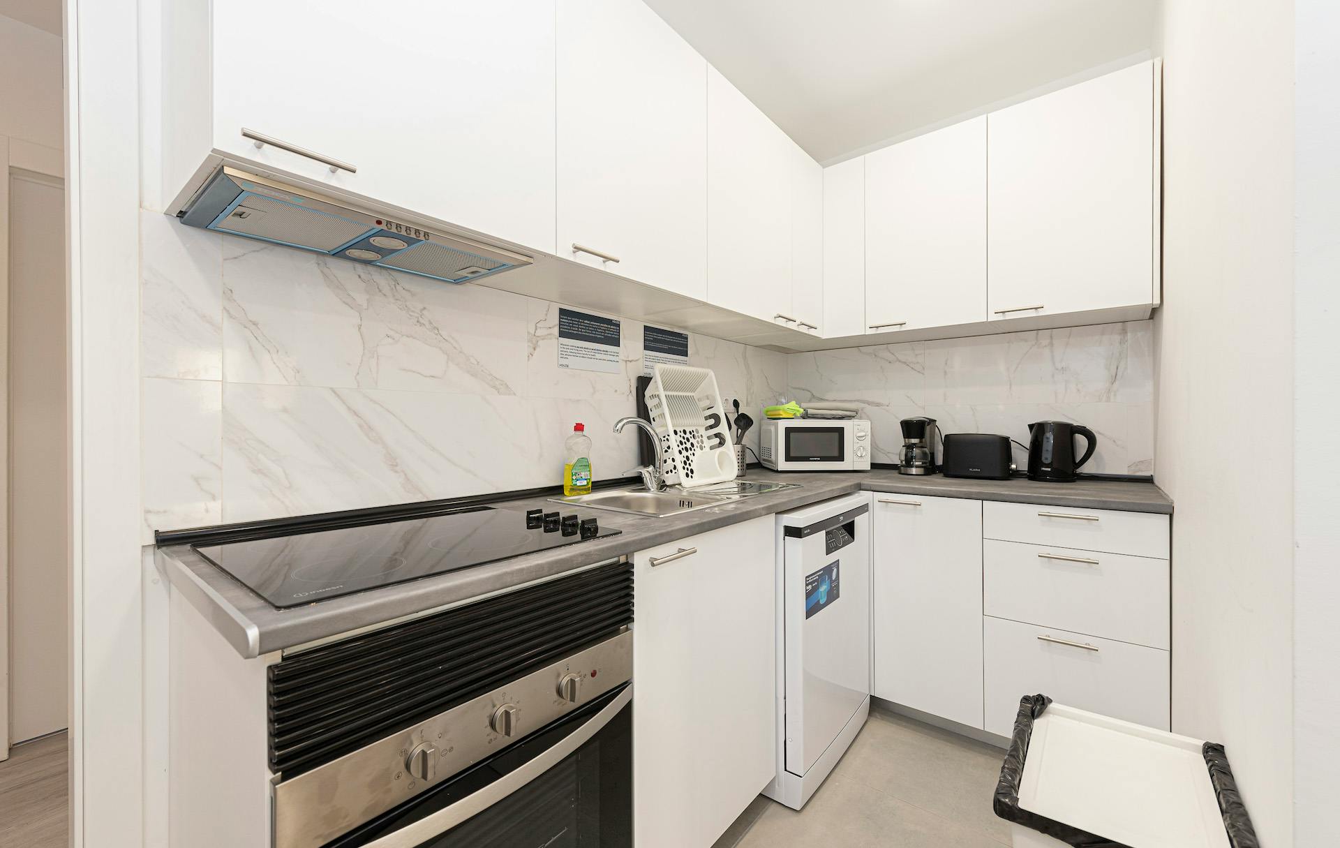 Single room Lisbon, 1 bed, 10m² — photo 10