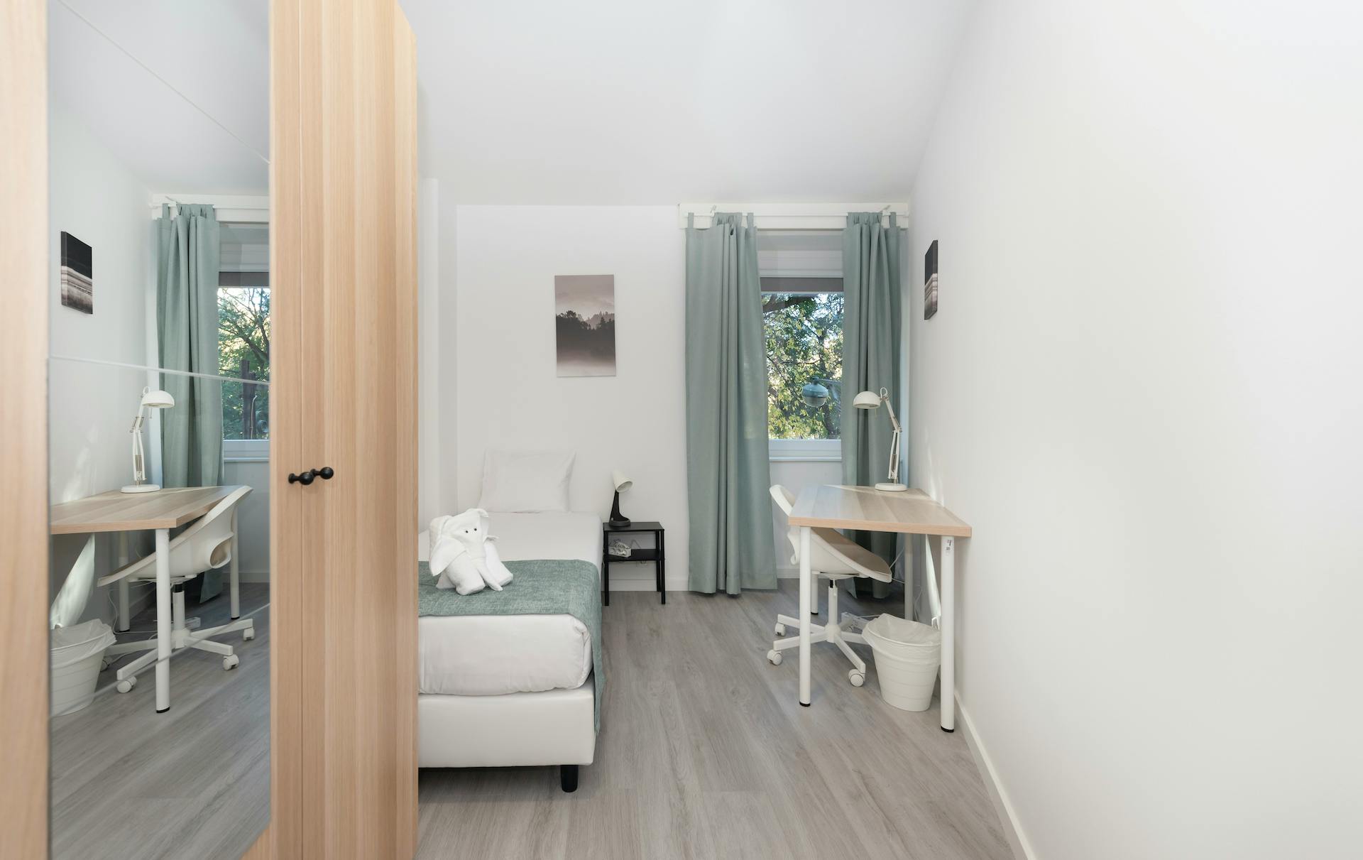 Single room Lisbon, 1 bed, 10m² — photo 1