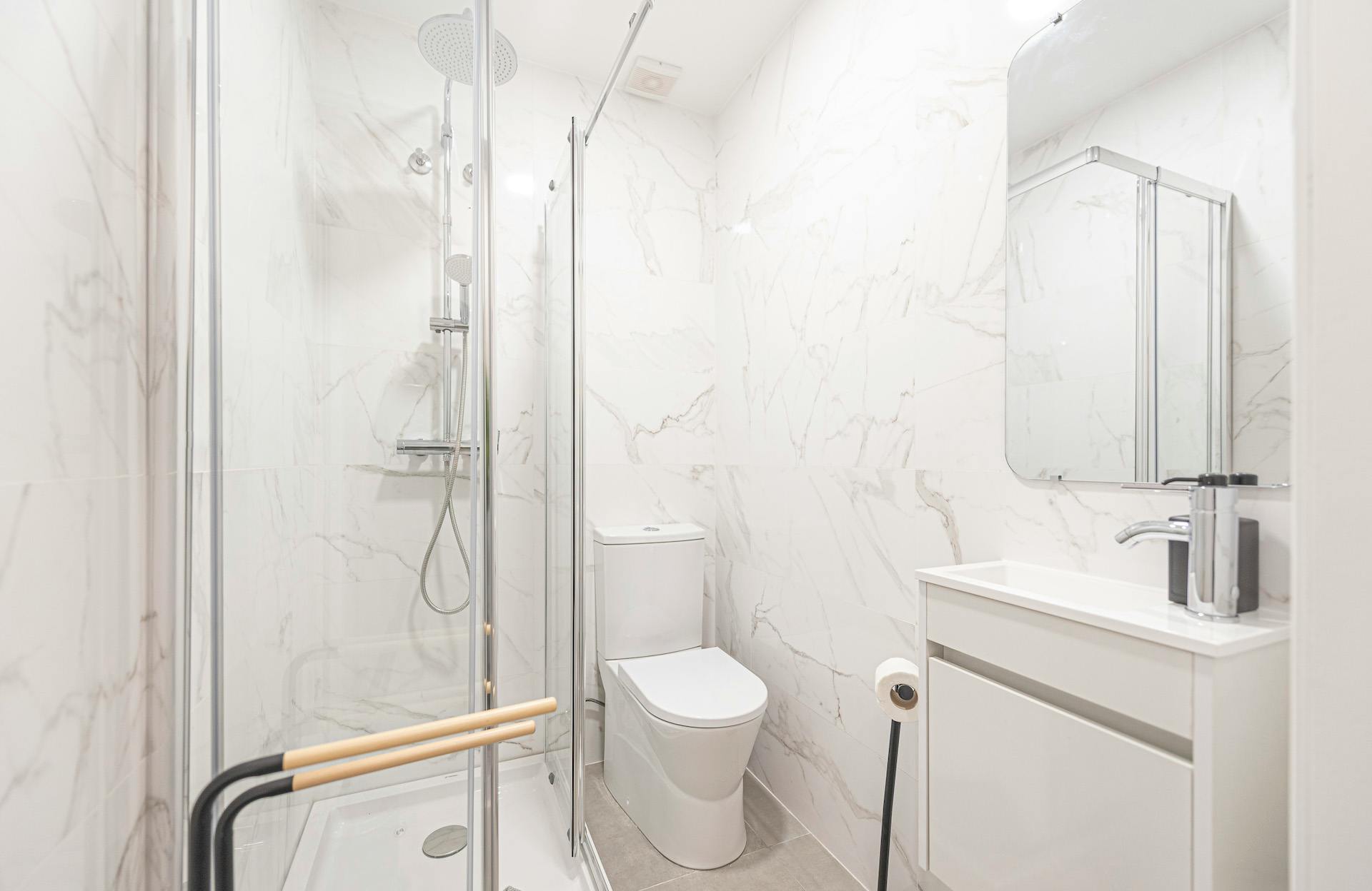 Single room Lisbon, 1 bed, 10m² — photo 8