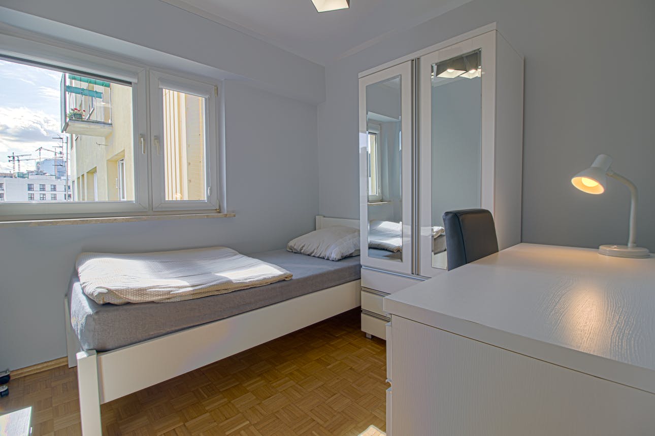 aleja „Solidarności”, Warsaw preview