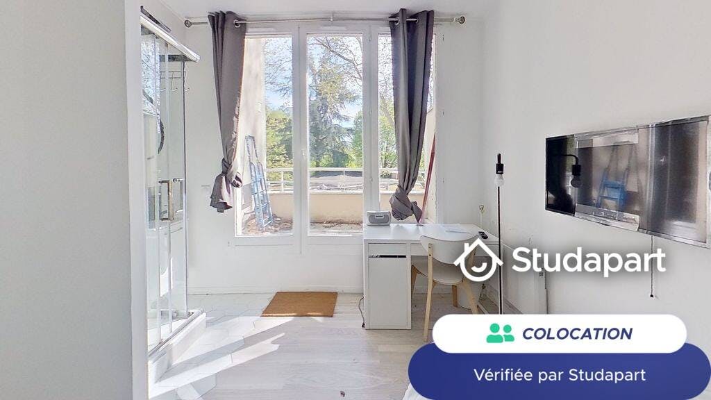 Chambre privée à louer pour 500 €/mois à Aulnay-sous-Bois, Allée du Docteur Schalow