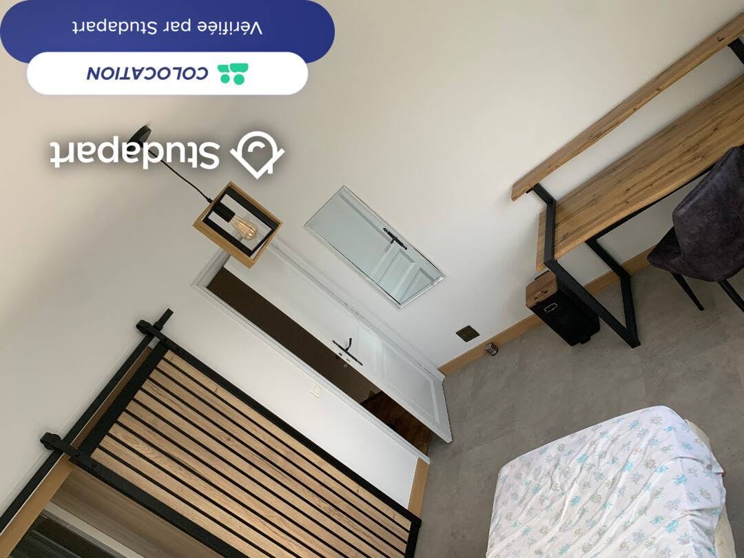 Chambre privée à louer pour 500 €/mois à Arles, Chemin des Semestres