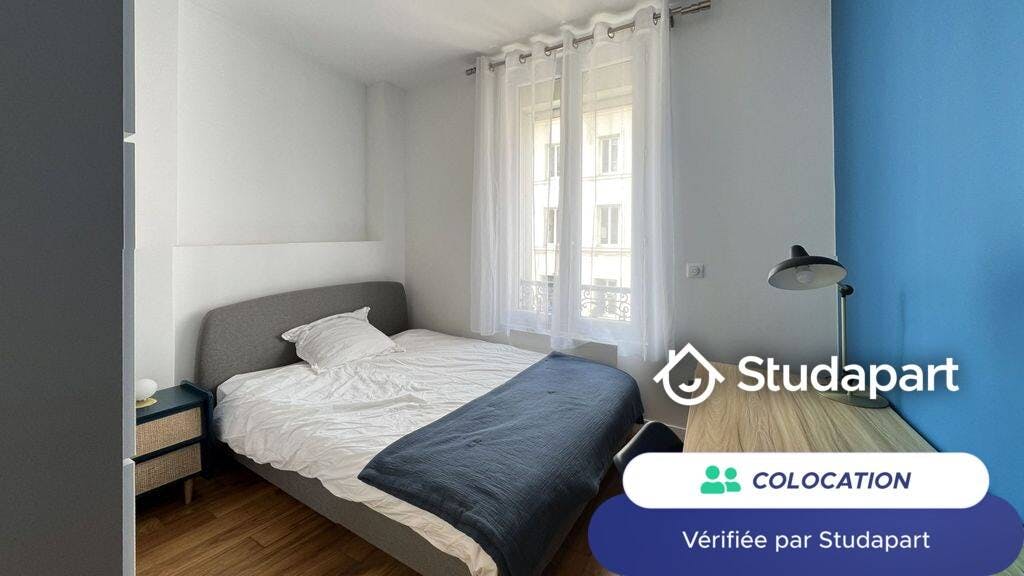 Private room for rent for €485 per month in Rouen, Rue Lafayette