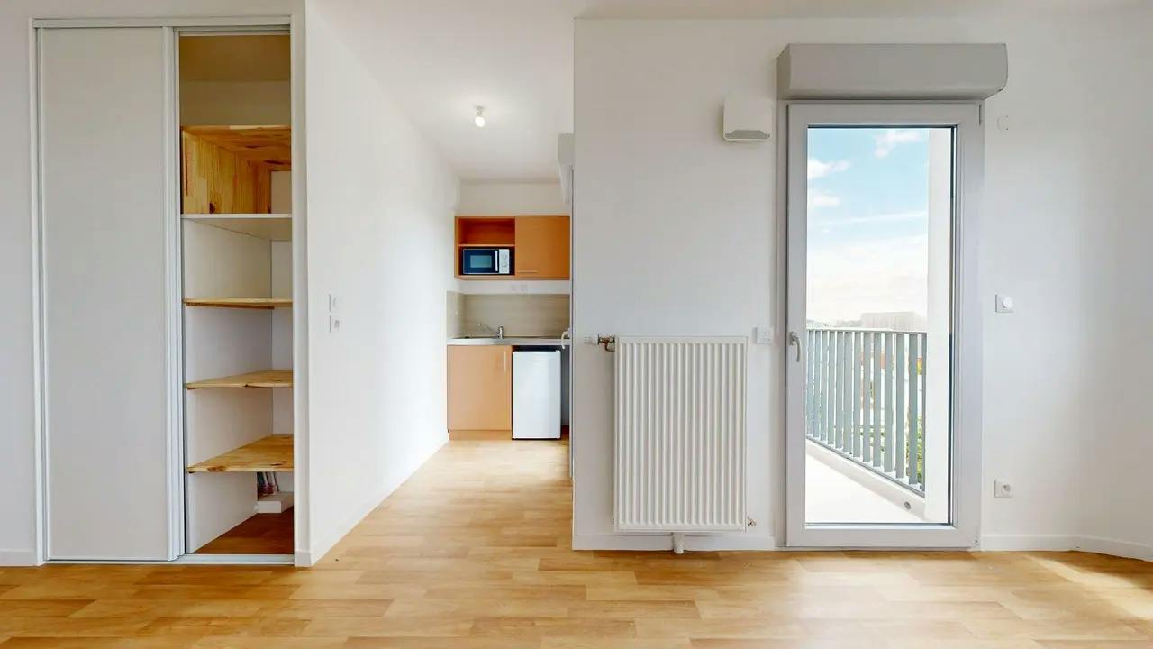 Studio for rent for €408 per month in Dijon, Avenue du Drapeau
