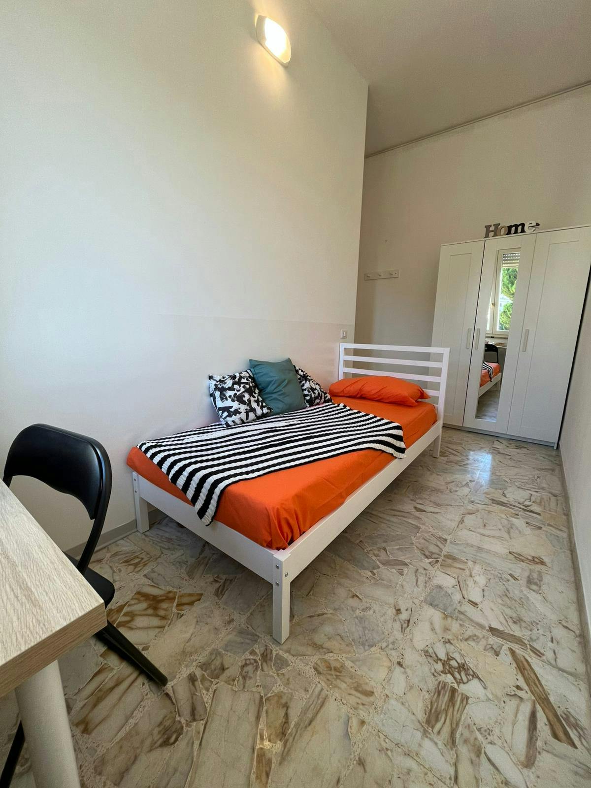 Privé kamer te huur voor € 495 per maand in Cagliari, Via Grazia Deledda