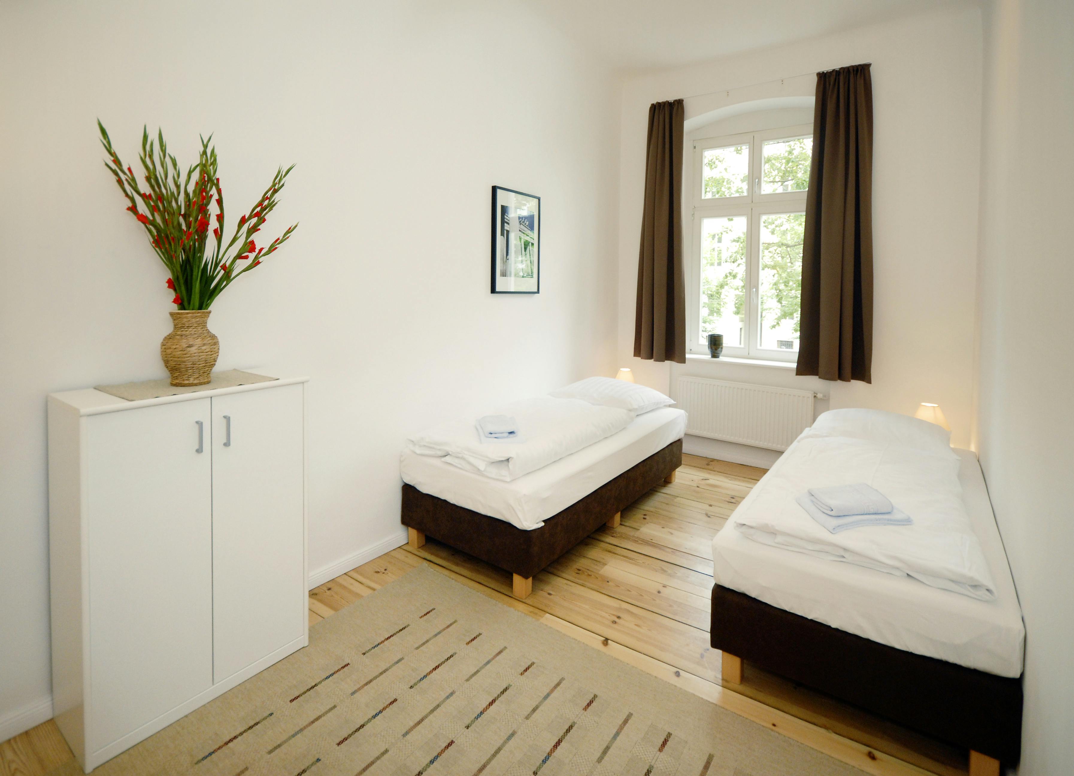 Metzer Straße, Berlin preview