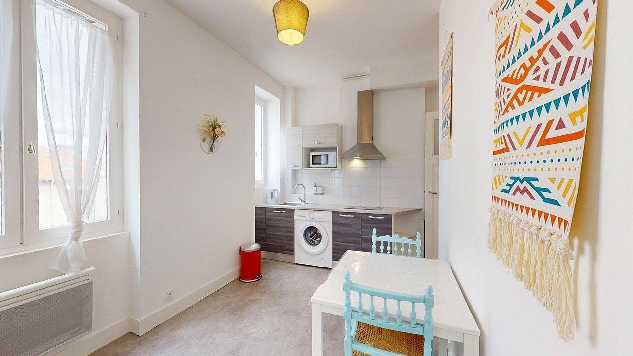 Apartment for rent on Rue Pierre Semard, Saint-Étienne - Ansicht 3
