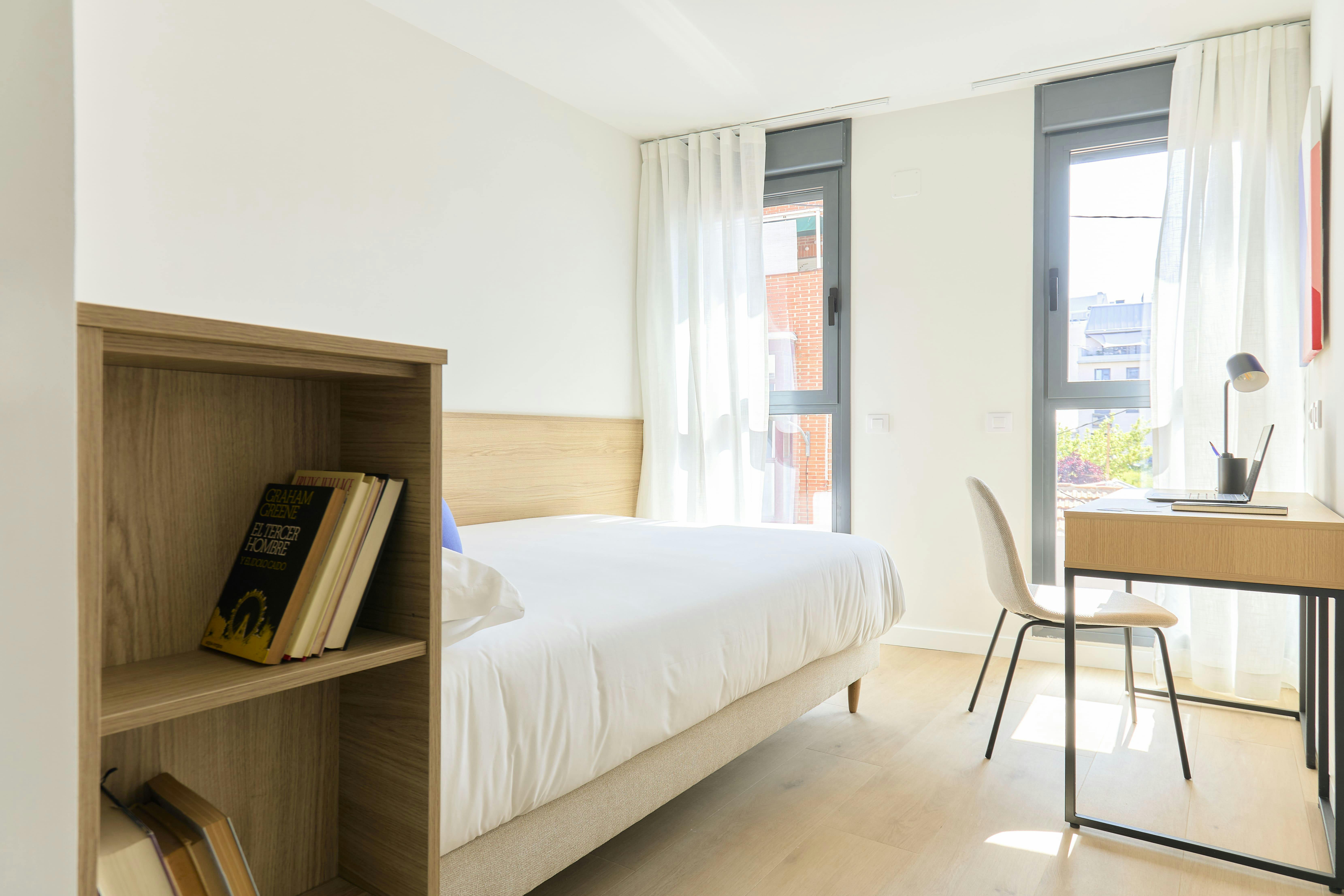 Single room Madrid, 1 bed, 18m² — photo 3