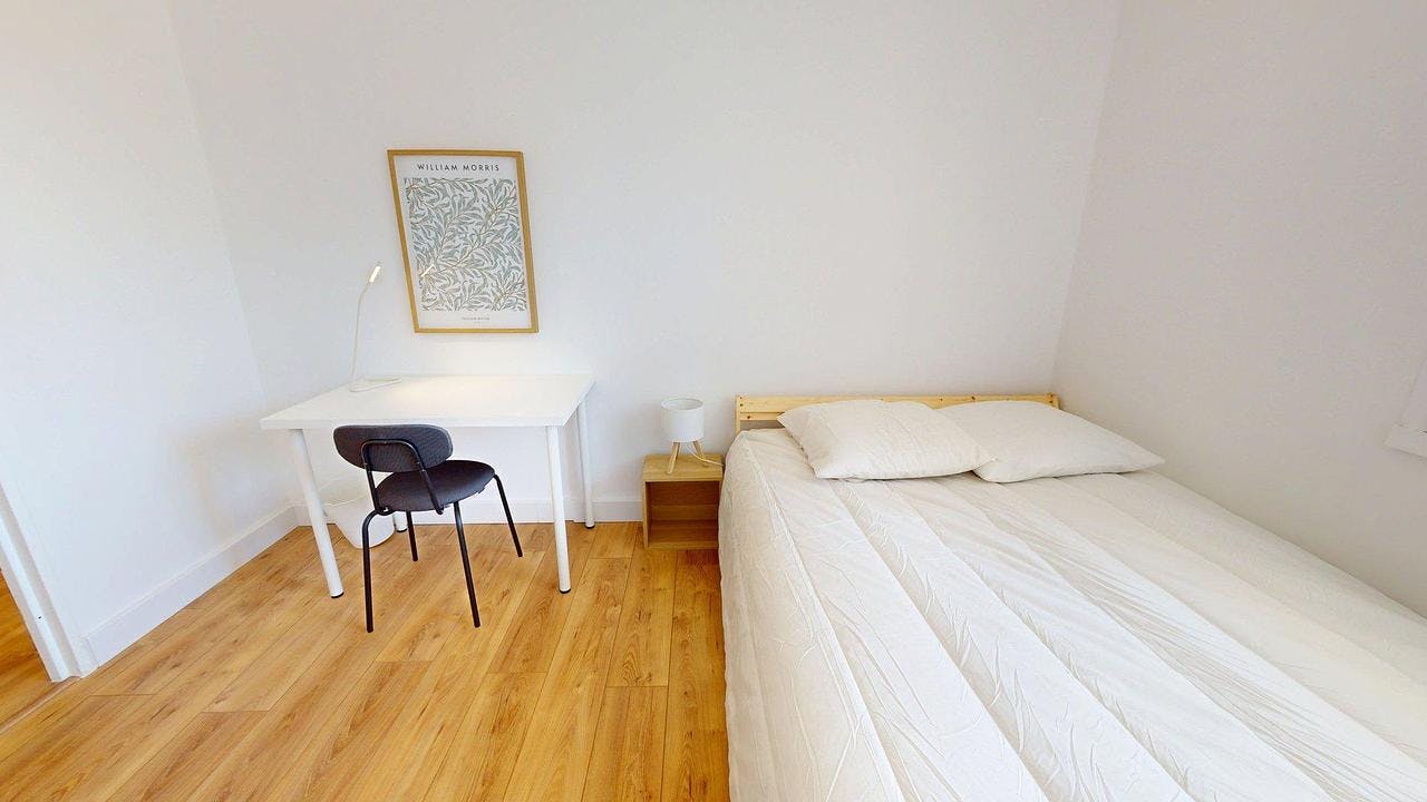 Single room Talence, 1 bed — photo 2