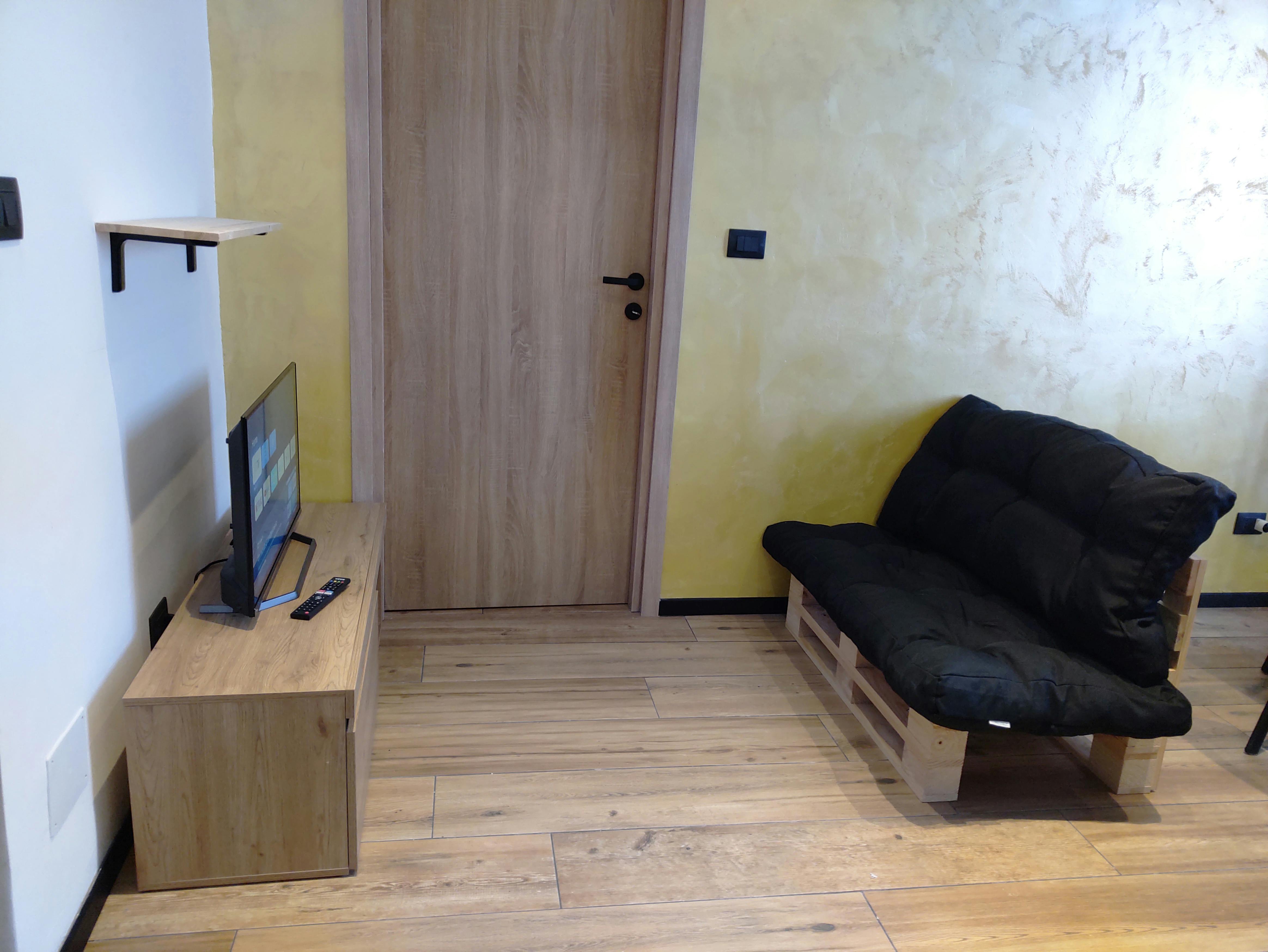 Double room Turin, 1 bed, 18m² — photo 2