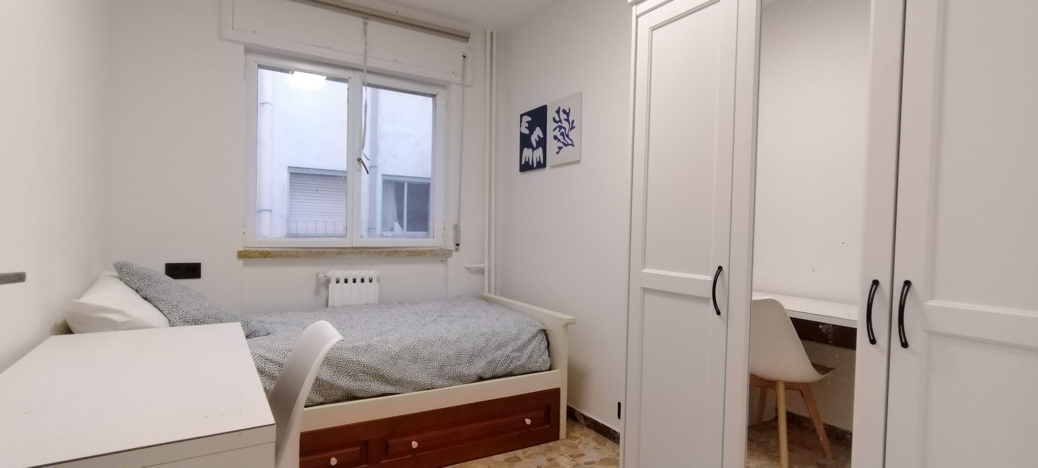 Habitación privada en alquiler por 320 € al mes en Salamanca, Avenida de los Comuneros