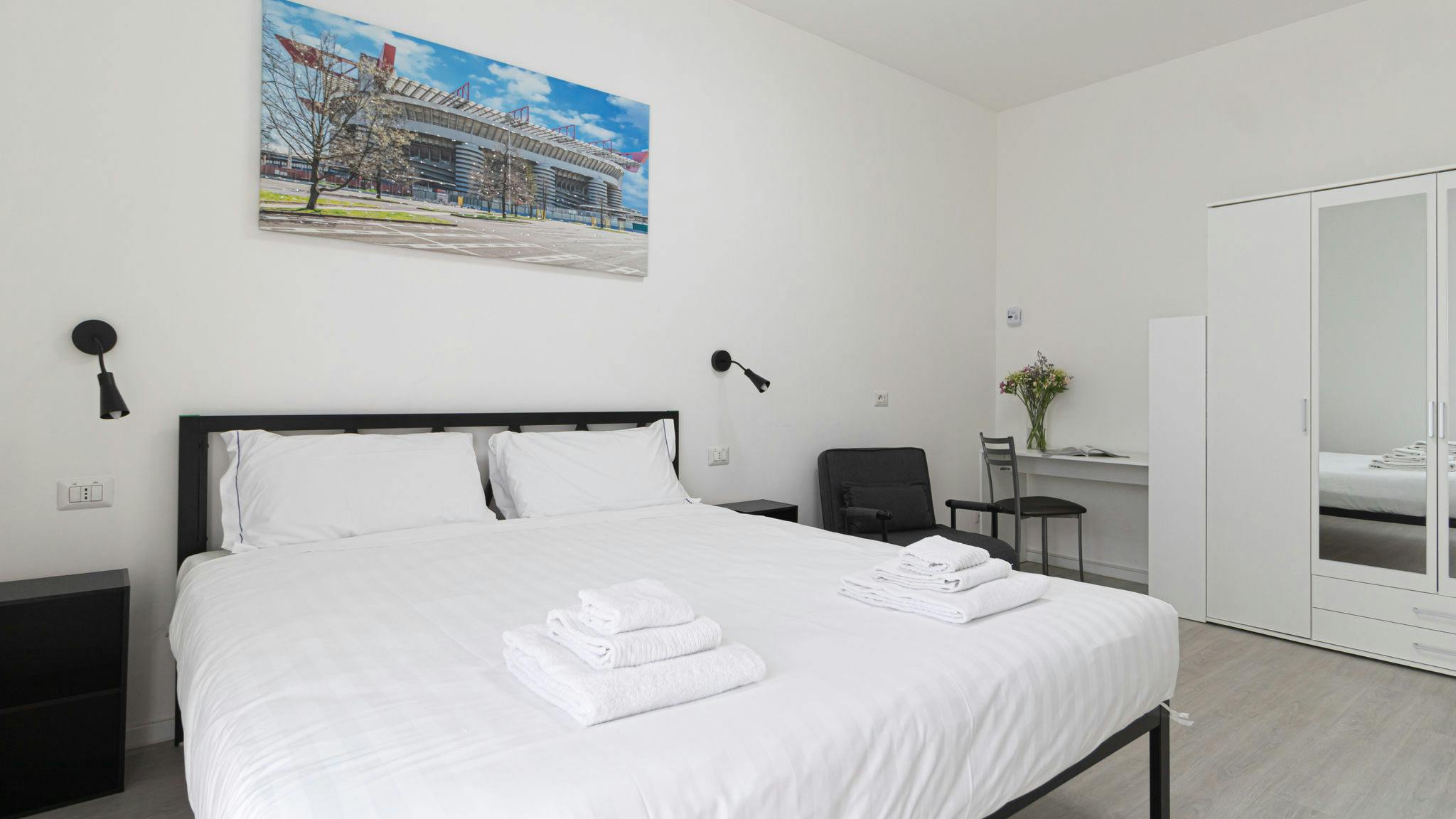 Apartment for rent for €1 per month in Milan, Via Rembrandt