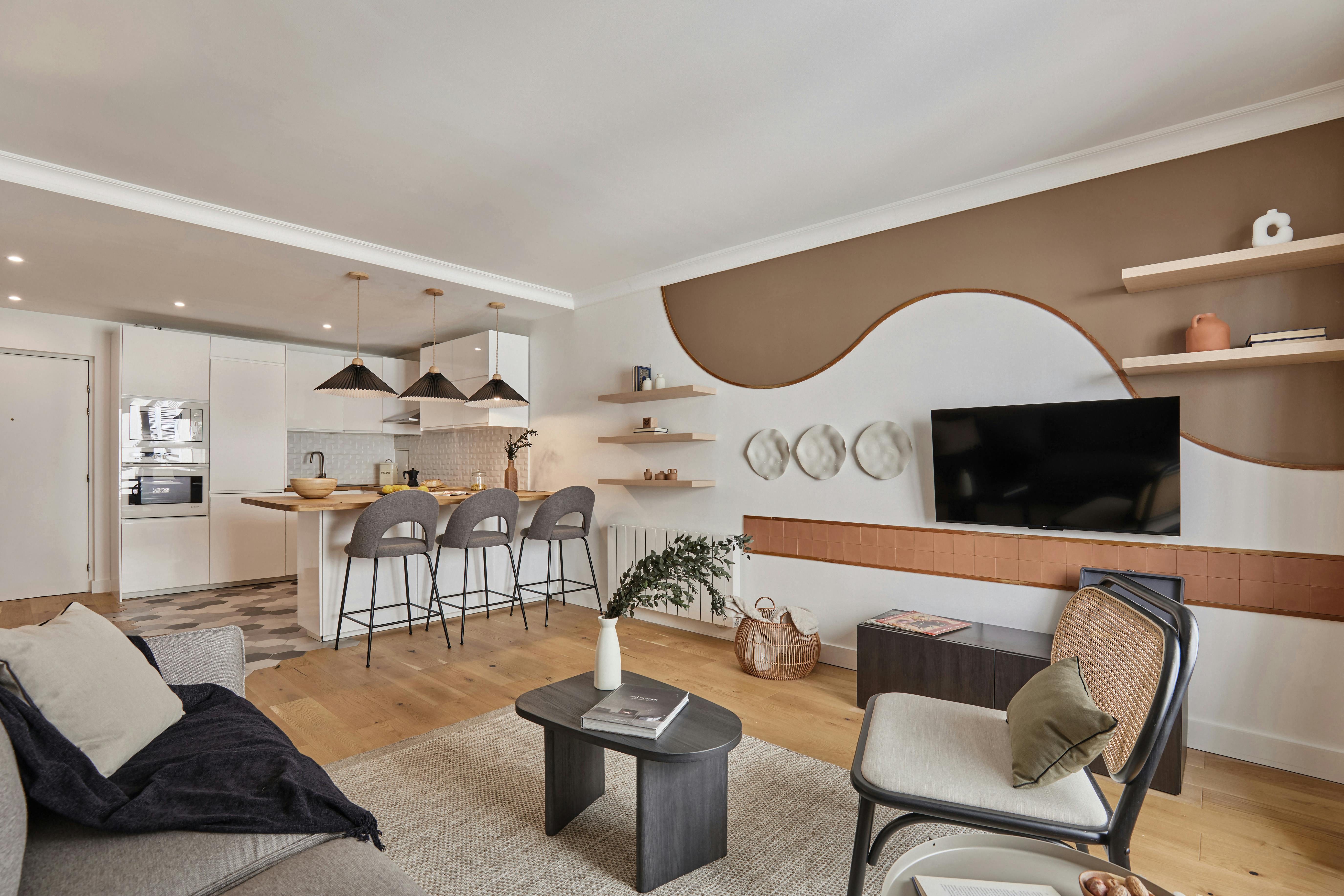 Apartment for rent for €3,114 per month in Paris, Rue Lebouteux