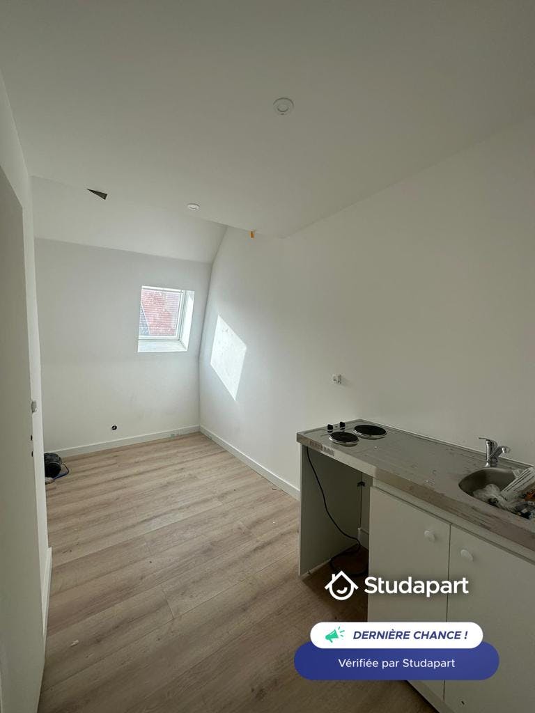Appartement à louer pour 520 €/mois à Roubaix, Rue Pellart