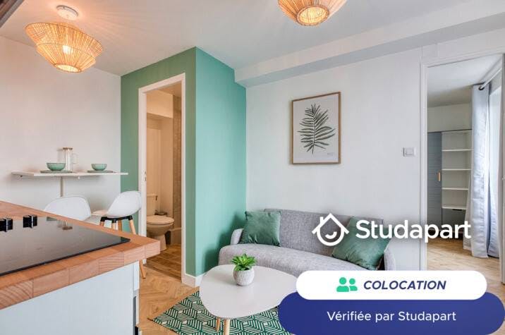 Apartment in Corbeil-Essonnes - More