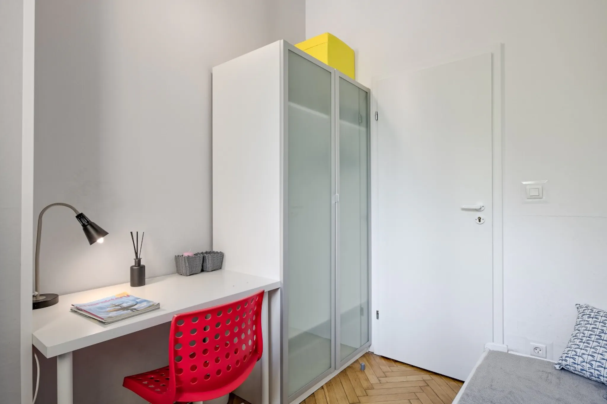 Aleja Niepodległości, Warsaw preview