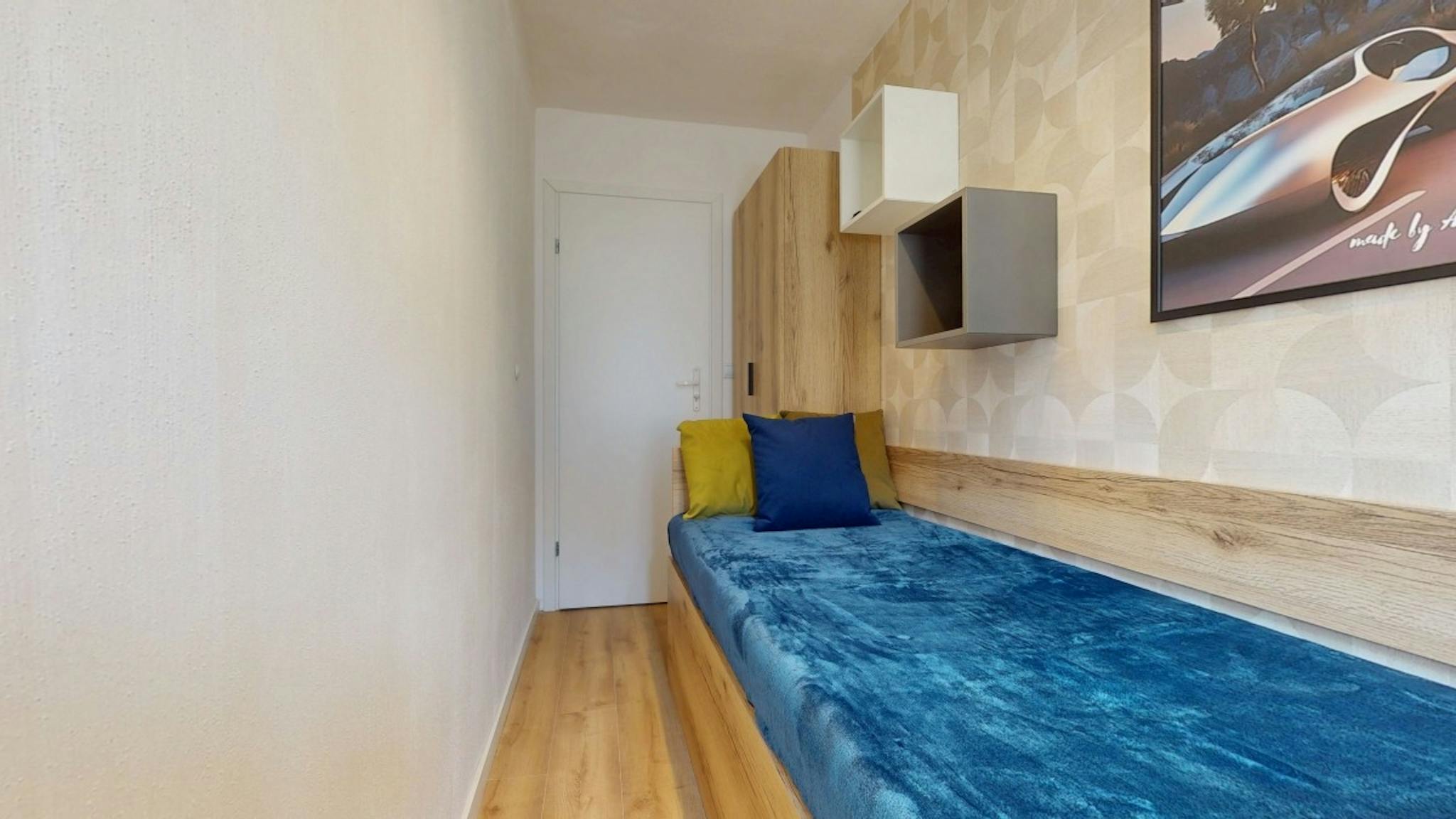 Mordechaja Anielewicza, Warsaw preview